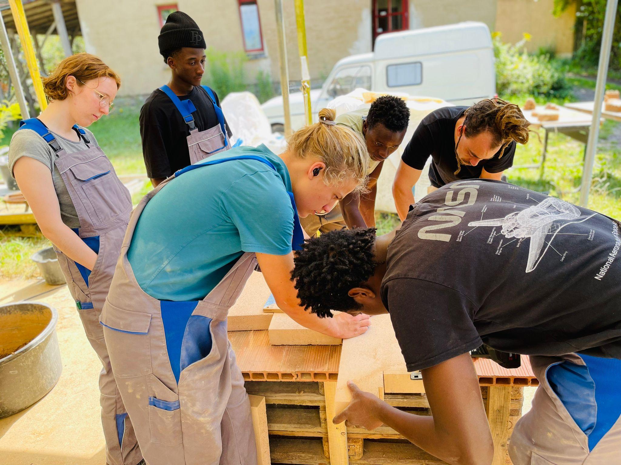 Erde, Feuer & Lehm WWC Workcamps
